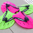 Maru Swimming Hand Paddles - Pink